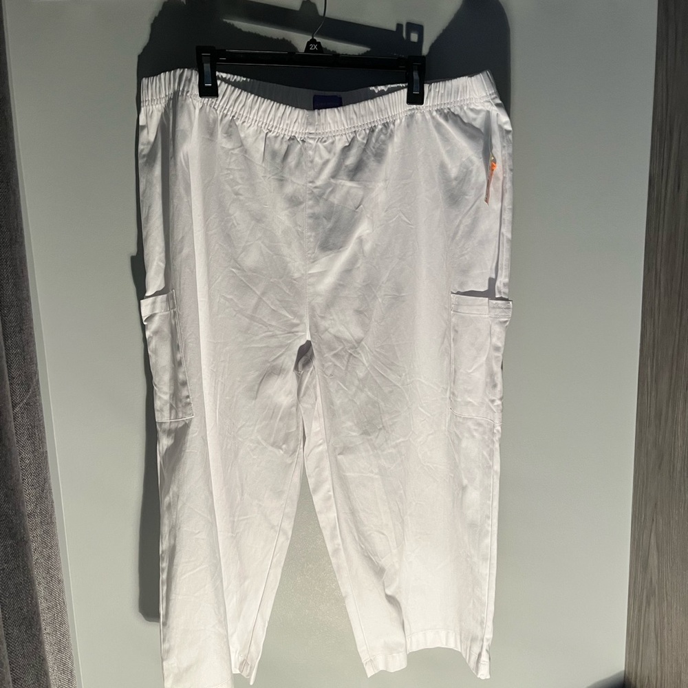 2X LAURA SCOTT CROPPED PANT